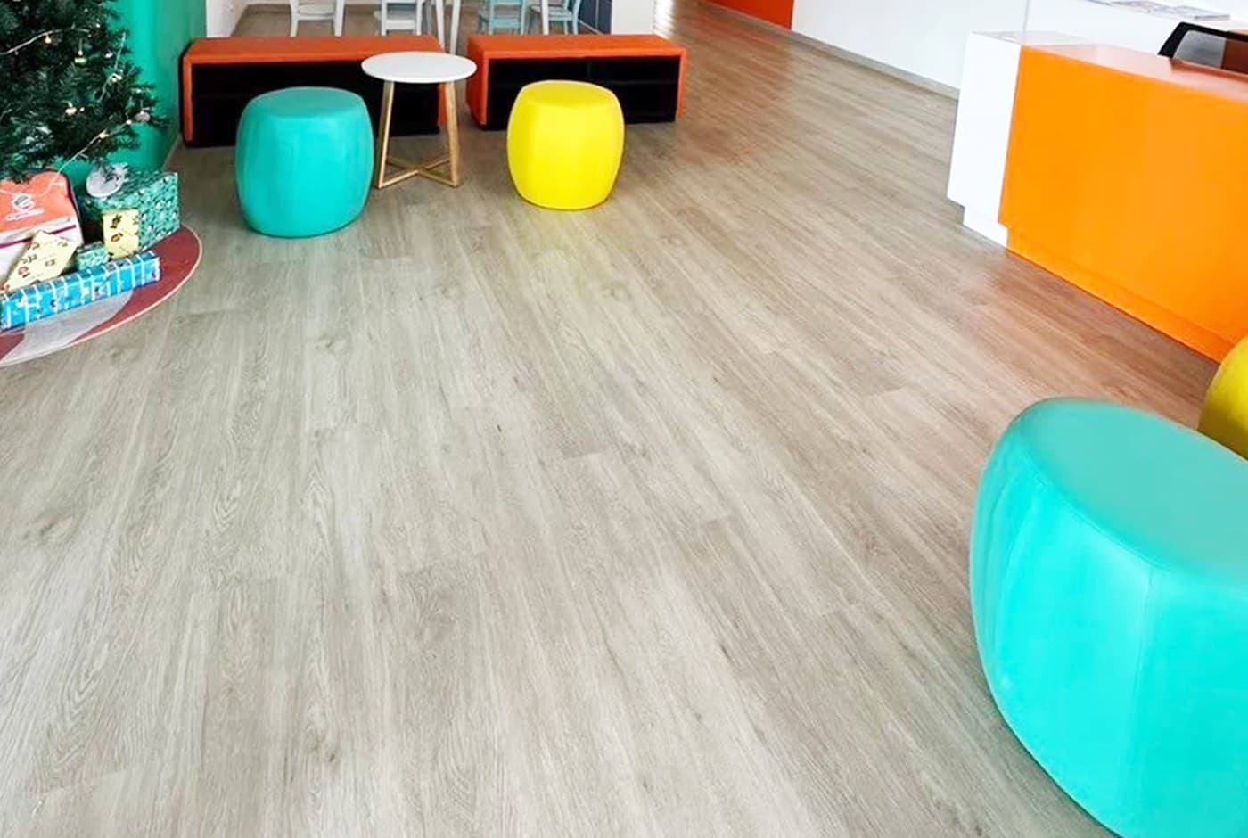 SPC Flooring YN810 Room direction reference